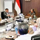 Bupati Rote Ndao Paulus Henuk,S.H., beraudiensi dengan Menteri Kelautan dan Perikanan di Jakarta