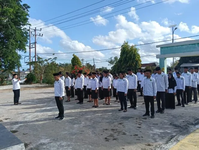 Jajaran Kemenag Rote Ndao gelar apel kesadaran 