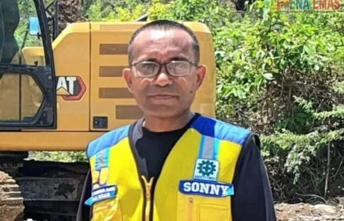 Kepala Dinas Pekerjaan Umum dan Penataan Ruang (PUPR) Kabupaten Rote Ndao, Sonny M. J. Saban, S.T.