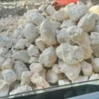 Pekerjaan Pembangunan Penahan Jalan Eahun-Kimadale Diduga Gunakan Batu Sertu