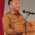Bupati Rote Ndao Paulus Henuk,S.H.